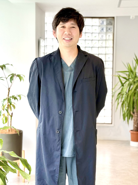 室　卓志｜ 獣医師、東京院院長 診療科：消化器、泌尿器科主任、軟部外科主任